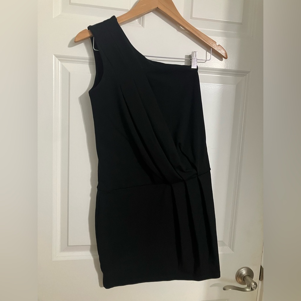 Susana Monaco One Shoulder Sleeveless Black Pleated Mini Dress